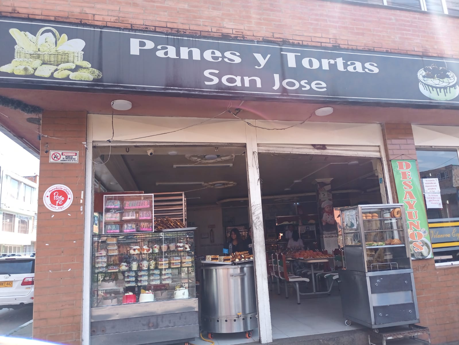 Panes y Tortas San Jose
