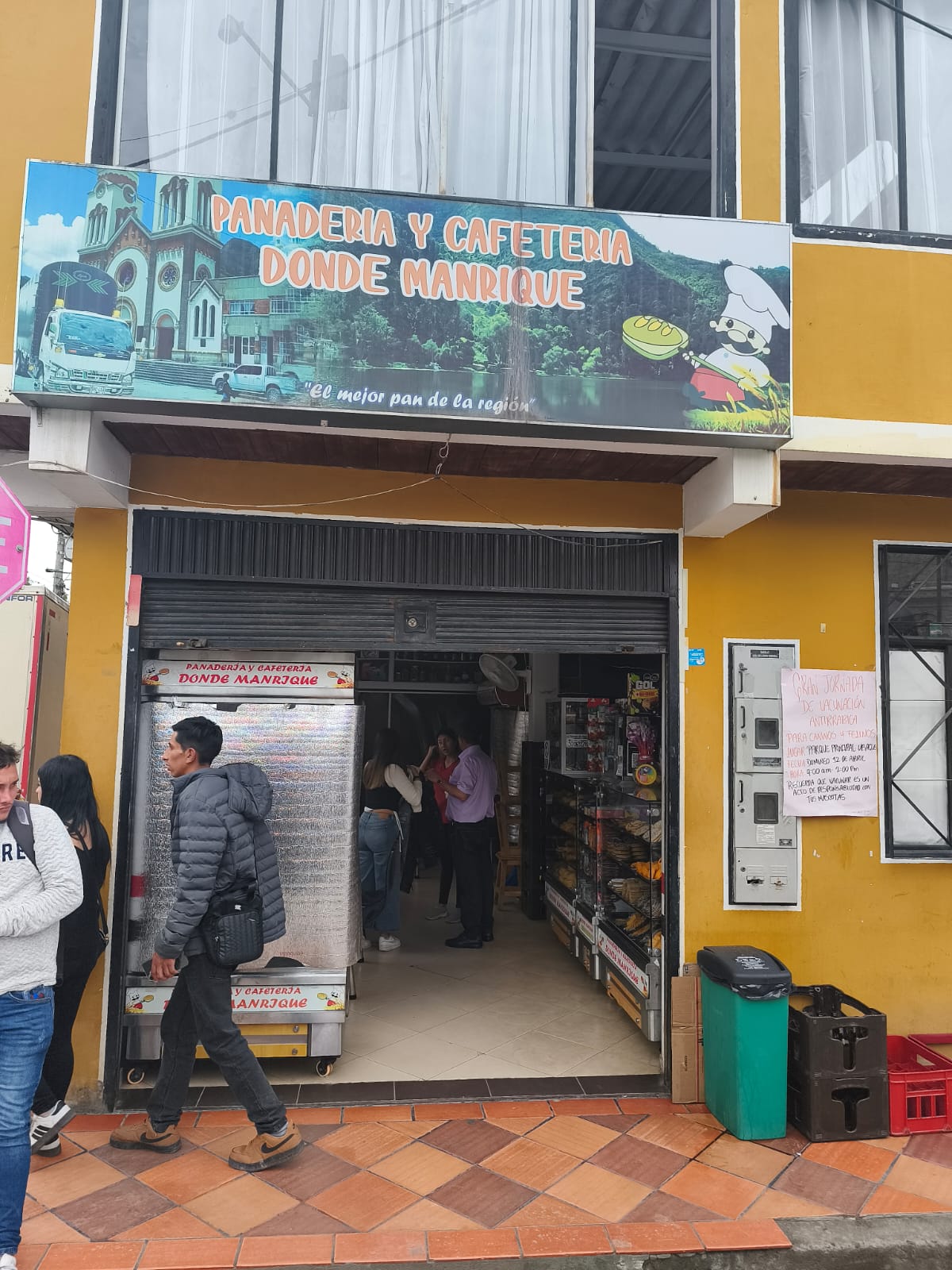Panadería cafeteria manrique