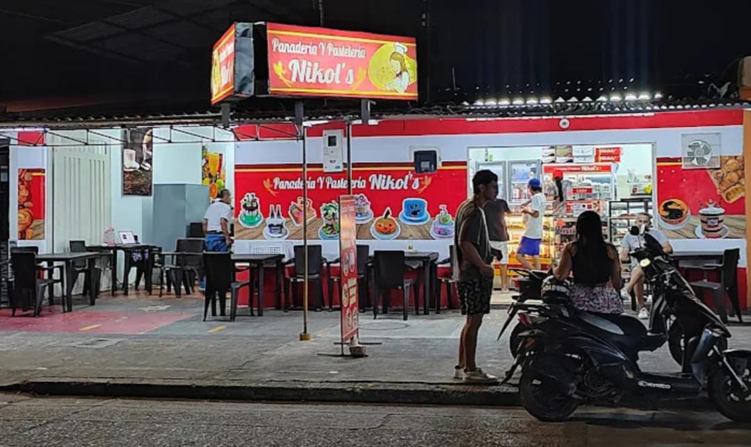 Panadería y Pastelería Nikol’s