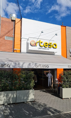 Artesa Panaderia Cedritos