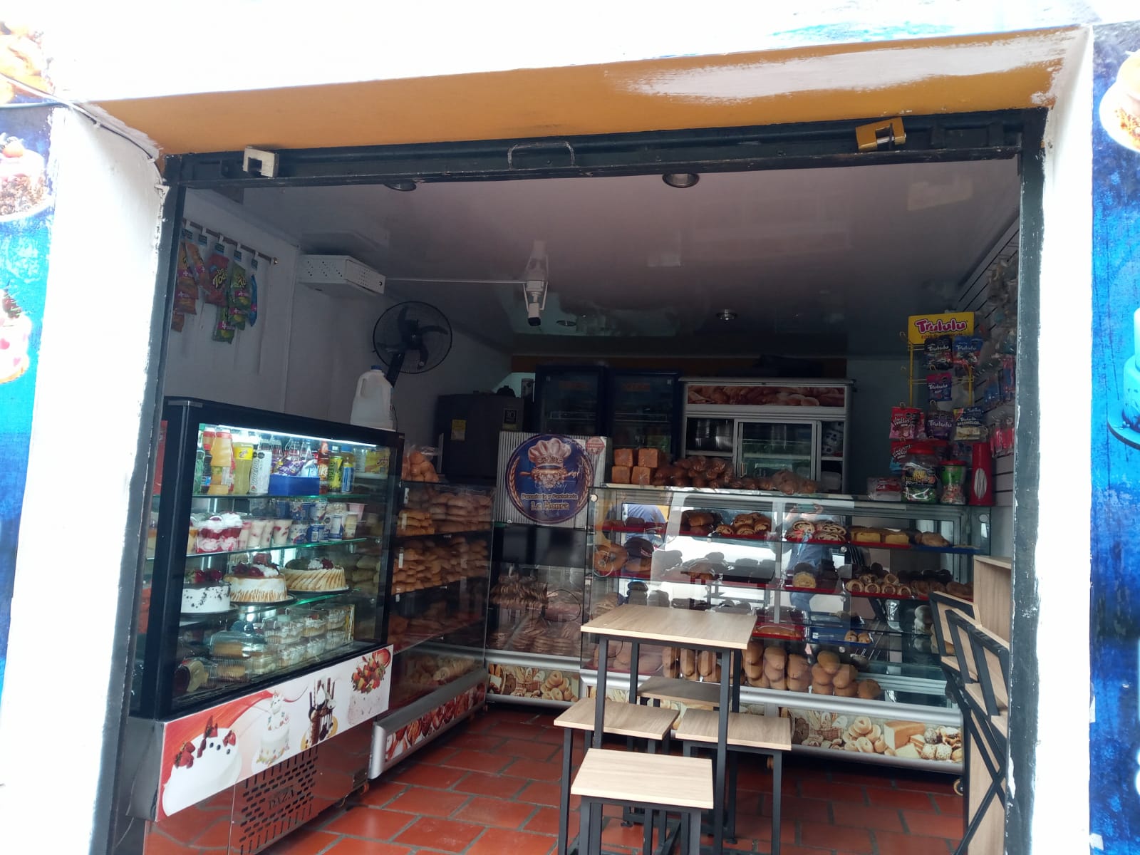 Panadería y Pastelería La Honra