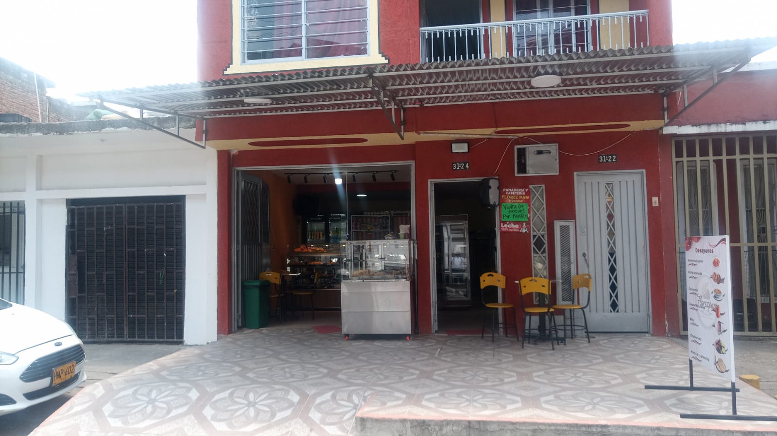 Panadería y Cafetería Florez Pan