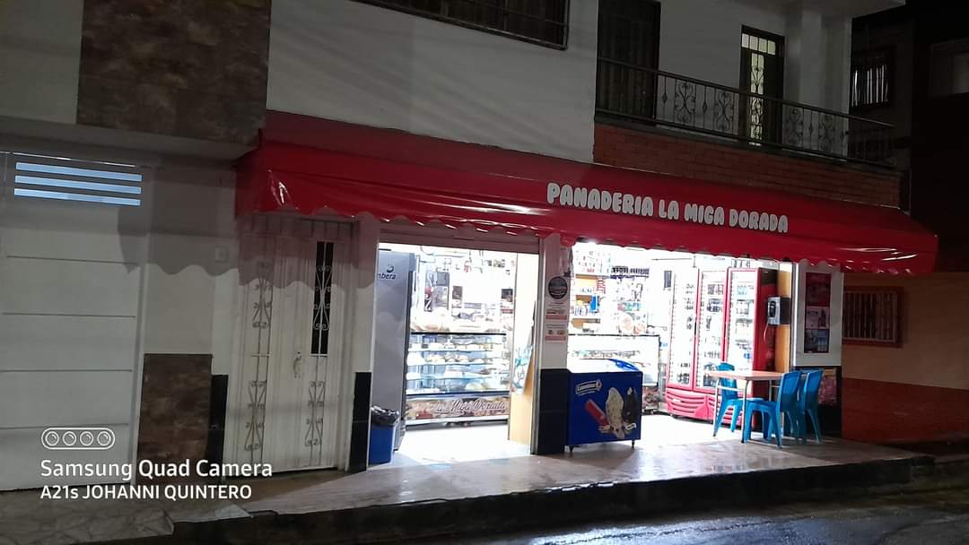 Panadería y bizcochería la miga dorada